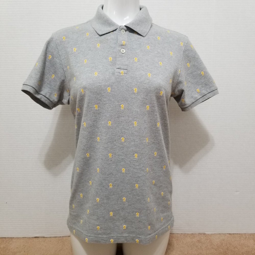 Uniqlo shirt Small polo lion print? short sleeve two buttons side split